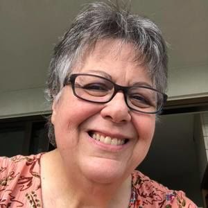 Meet your Posher, Debra